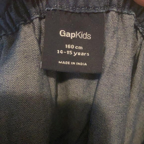 GapKids Denim Ruffle Dress (14-15 Years) - Picture 3 of 8